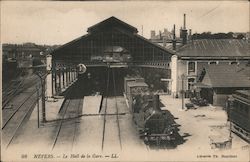 Le Hall de la Gare Postcard