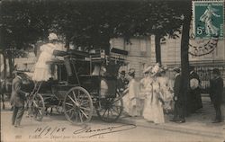 Paris - depart pour les Courses France Postcard Postcard Postcard