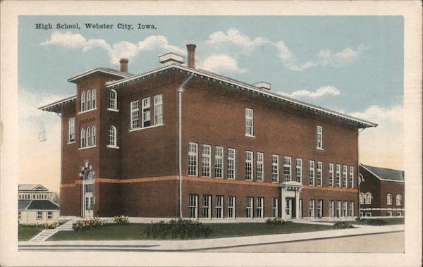 high-school-webster-city-ia-postcard