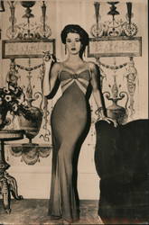 Jane Fonda in La Gata Negra Postcard