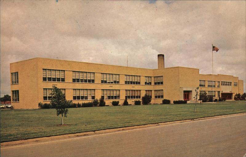 High School Vandalia, IL Postcard