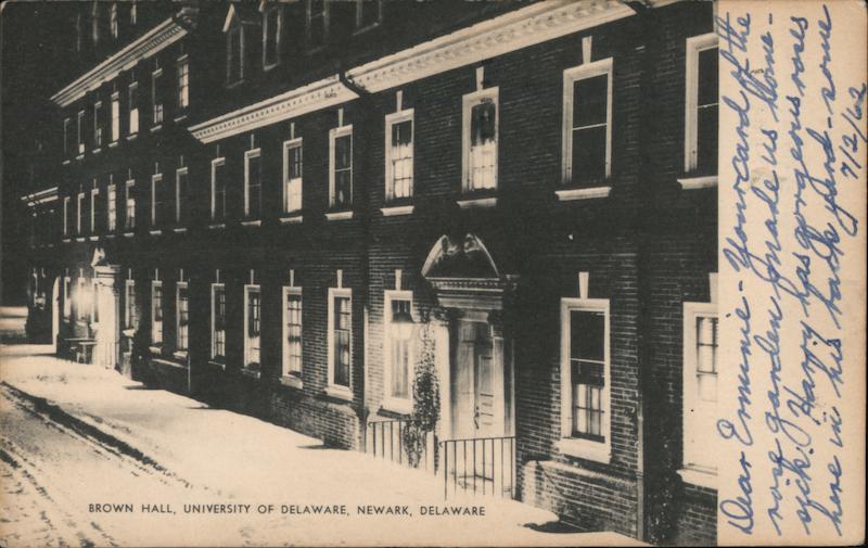 Brown Hall, University of Delaware Newark, DE Postcard