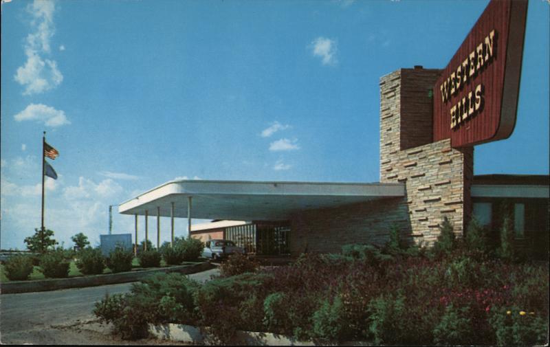 Exterior View of Western Hills Lodge at Sequoyah State Park Fort Gibson ...