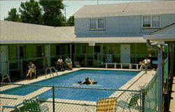 Floridian Cpourt Motel, 108 Broadway Postcard