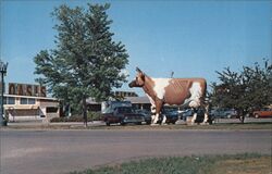 Wisconsin's Largest Cow - located outside of Swiss Cheese Shop at Janesville Oasis Postcard