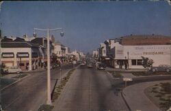 Divided Highway on University Avenue, entering Palo Alto Postcard