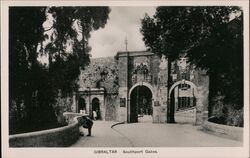 Gibraltar - Southport Gates. Postcard