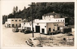 Service Station and Cars (Reproduction) Postcard