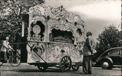 Dutch Street Organ, Holland Postcard