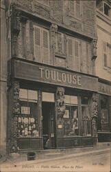 Joigny Vieille Maison, Place du Pilori Postcard