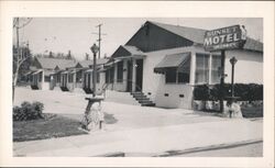 Sunset Motel, Yucca Valley CA Postcard