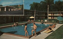 Holiday Inn of Melbourne Swimming Pool Postcard