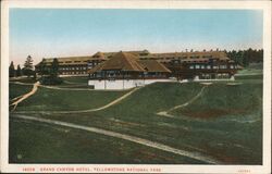 Grand Canyon Hotel, Yellowstone National Park Postcard