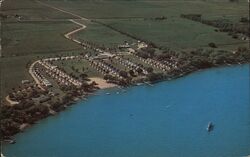 Vacation Village on Lake Okoboji, Spirit Lake, Iowa Postcard