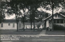 Stanton's Motel "For People Who Care" Postcard