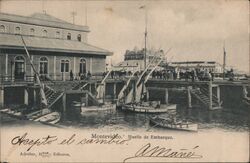 Montevideo, Muelle de Embarque Postcard