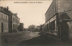 ECURY-sur-COOLE - Place de la Mairie Postcard