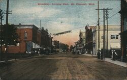 Broadway Looking East, Mt. Pleasant, MI Postcard