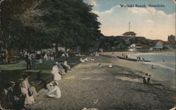 Waikiki Beach, Honolulu, Hawaii Postcard