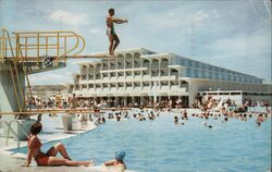 Happy Valley Outdoor Pool, Calgary, Alberta Postcard