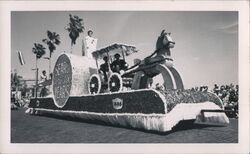 Sears Thru the Years Parade Float Photographs & Snapshots Original Photograph Original Photograph Original Photograph