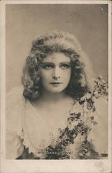 Miss Mabel Love, Actress, Portrait Postcard Postcard