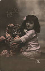 Little Girl with Flowers, Anniversaire Postcard Postcard