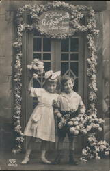 Boy and Girl with Flowers, Herzlichen Glückwunsch zum Geburtstag Birthday Postcard Postcard Postcard