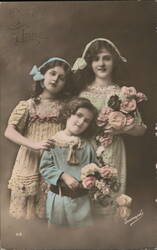 Three Children with Flowers, Bonne Année Postcard