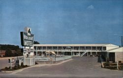 Holiday Motel, Elizabethtown, KY - Pool and Parking Area Kentucky Advertising Postcard Postcard Postcard