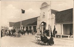 South Africa Building at the British Empire Exhibition, Wembley Postcard