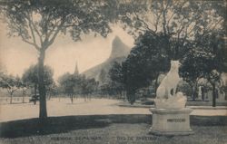 Avenida Beira Mar, Rio de Janeiro with Protecao Statue Postcard