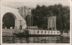 Péniche de la Fédération Protestante de France, Paris 1937 Postcard