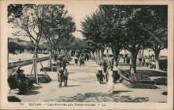 Les Nouvelles Promenades, Royan, France Postcard Postcard Postcard