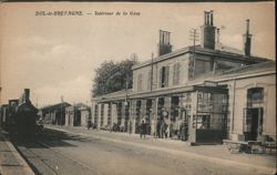 Dol-de-Bretagne Train Station Interior View Postcard