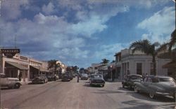 Atlantic Avenue Looking East, Delray Beach, Florida Postcard Postcard Postcard