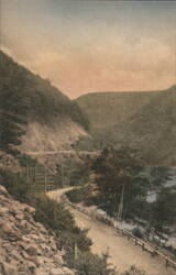 Approaching Hotel Elton, Naugatuck Valley Postcard