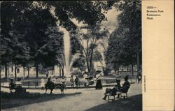 Bronson Park, Kalamazoo, Mich Postcard