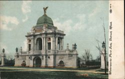 Waterworks Park Gate, Detroit, Michigan Postcard