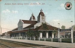 Northern Pacific Railway Station, Bismarck, North Dakota Postcard