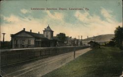 Lewistown Junction Depot, Lewistown, PA Postcard