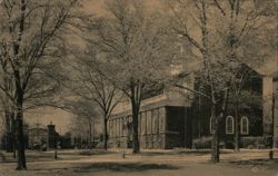 Harvard Hall, Harvard Yard Postcard