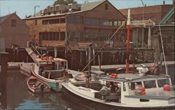 Pier II Restaurant, Portsmouth, NH Postcard