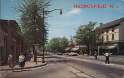 Kings Highway, Haddonfield NJ Postcard