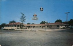 End of Trail Motel, Broken Bow, Oklahoma Postcard