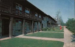 Wilson Lodge, Oglebay Park, Wheeling, WV Postcard