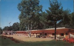 Blue Spruce Motel, Manistique, MI Postcard