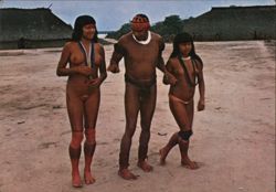 Indios Pariot taking the "Pariot" women to Yamurikuma Postcard