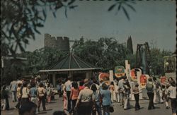 Universal Studios Entering the Entertainment Center Postcard