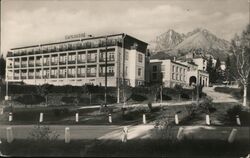 Hotel Esplanade, Lomnicky Stit Peak, Czechoslovakia Postcard